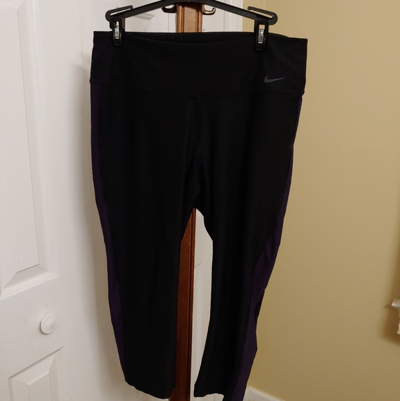 Nike Pants - Nike Athletic Capris black purple Host Pick